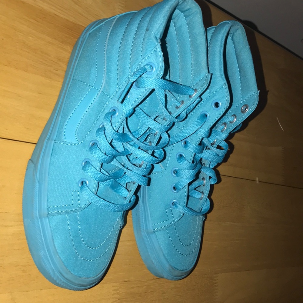 High Too Vans